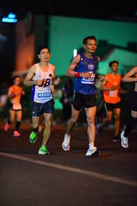 BIB: 42509, 45922
                            <button type="button" onclick="openModal(15275542)" class="btn btn-primary btn-sm float-right btn-popup" data-toggle="modal" data-target=".modal-high-quality">
                        <i class="fas fa-shopping-cart"></i> Add to Cart
                    </button>
                                            <button type="button" onclick="isThisMe(15275542, true)" class="btn btn-success btn-sm float-right btn-popup btn-isme hidden" data-toggle="tooltip" data-placement="bottom" title="นี่คือรูปของคุณใช่ไหม คลิกที่นี่เพื่อเอาเข้าอัลบั้ม">
                        <i class="fas fa-plus"></i> Add to album
                    </button>
                    <button type="button" onclick="isThisMe(15275542, false)" class="btn btn-warning btn-sm float-right btn-popup btn-isnotme hidden">
                        <i class="fas fa-ban"></i> Remove from album
                    </button>